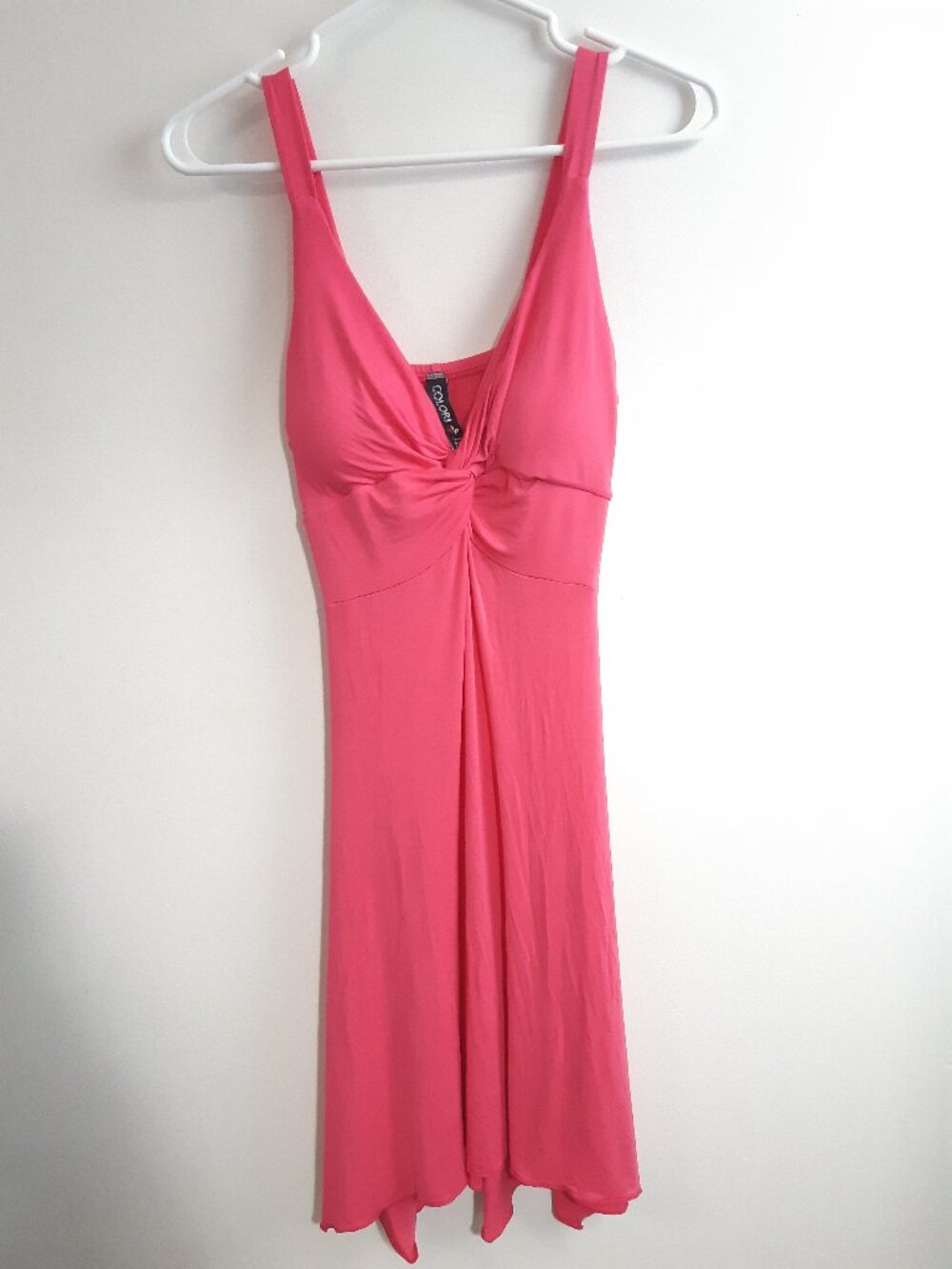 Colori Hot Pink Twist Front V-Neck Dress Size Small - Picture 2 of 5